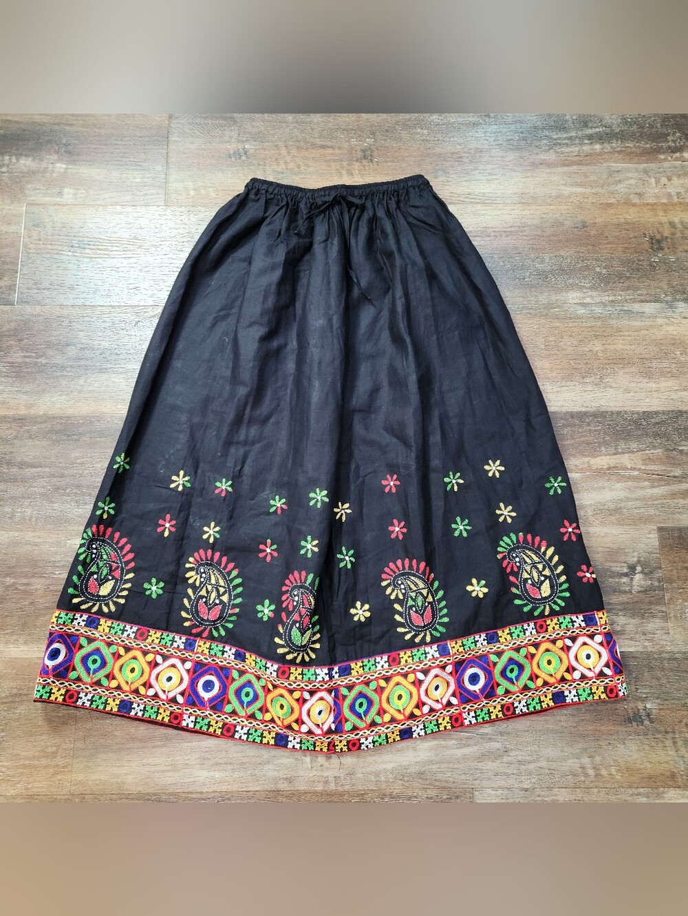 Artisanal Black Cotton Skirt with Vibrant Folk Embroidery OSFM